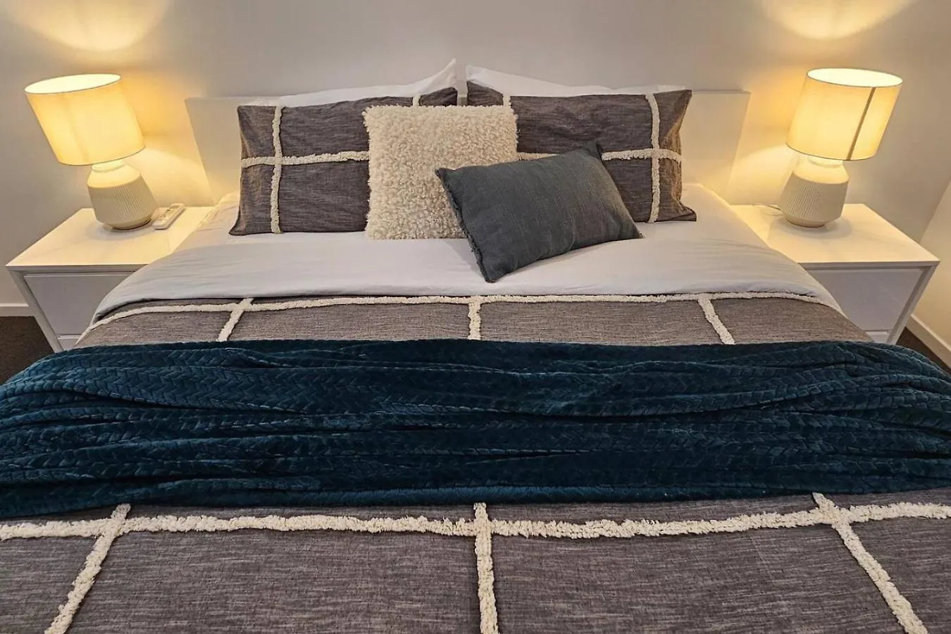 Holiday home Noble Casa Brand New Estate Sleeps 8 Burpengary East Villa Morayfield