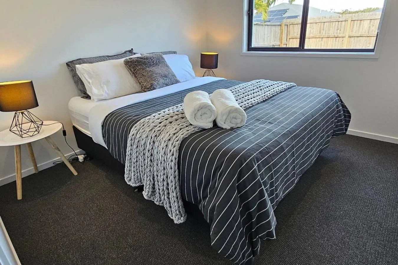 Noble Casa Brand New Estate Sleeps 8 Burpengary East Villa Morayfield Holiday home