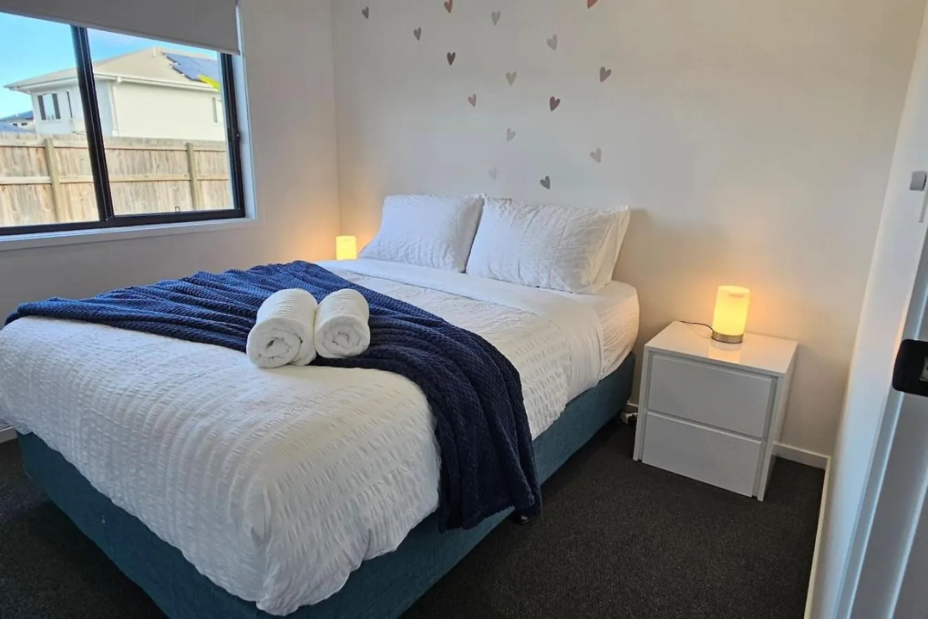 Holiday home Noble Casa Brand New Estate Sleeps 8 Burpengary East Villa Morayfield Australia